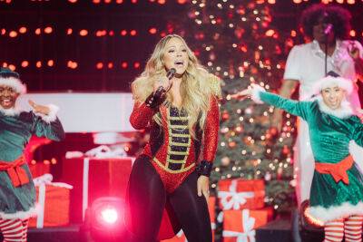 Mariah Carey Closes Out Macy’s Thanksgiving Day Parade With “All I Want For Christmas Is You” - deadline.com - Santa - Morocco - city Monroe