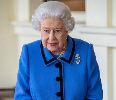 Queen Elizabeth II Was Secretly Battling Bone Marrow Cancer Before Her Death, New Book Claims - perezhilton.com - Scotland