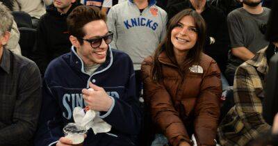 Pete Davidson and Emily Ratajkowski Attend Knicks Game Amid New Relationship: Photos - www.usmagazine.com - New York - county Davidson - Poland