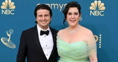 Jason Ritter and Melanie Lynskey Are ‘Both Open’ If Their Daughter Wants to Act: ‘She Wants to Be an Astronaut One Day and a Carrot the Next’ - www.usmagazine.com