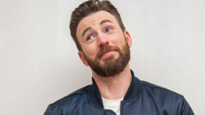 Chris Evans Is 'People's 2022 Sexiest Man Alive - www.glamour.com - state Oregon - county Pine - county Pratt