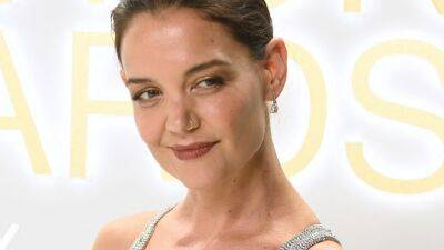 Katie Holmes Does a Modern Take on the Flapper Dress at the CFDA Awards - www.glamour.com - New York - USA - city Charleston