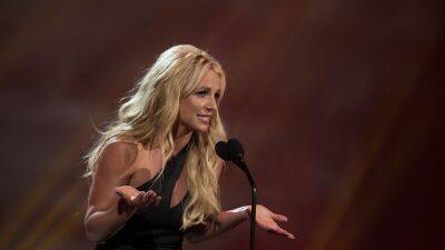 Britney Spears Says ‘Thanks but No Thanks’ to a Biopic - www.glamour.com - county Brown