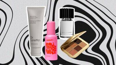 18 Best New Beauty Products From November 2022: Our Honest Reviews - www.glamour.com - Switzerland