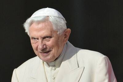 Former Pope Benedict XVI Dies: First Pontiff In Nearly 600 Years To Resign, Was 95 - deadline.com - Vatican - city Vatican