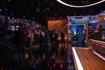 Tearful Trevor Noah Says Goodbye To ‘The Daily Show’, Praises Black Women & Thanks Fans - deadline.com