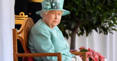 Inside cruel ‘dead bird’ prank prompting horrified Queen to say ‘You’re sacked’ - www.ok.co.uk - Australia - Britain