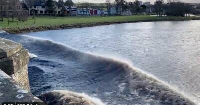Incredible video shows moment tide surge zips up Scottish river - www.dailyrecord.co.uk - Scotland - Netherlands - Indiana