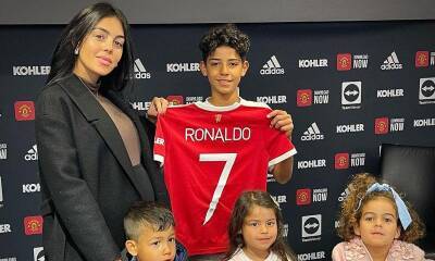Georgina Rodriguez supports Cristiano Ronaldo Jr.’s dreams after signing for Manchester United - us.hola.com - Manchester