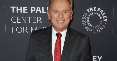 Pat Sajak denies 'Wheel of Fortune' is fixed after week of historic wins - www.wonderwall.com - New York - county Wells