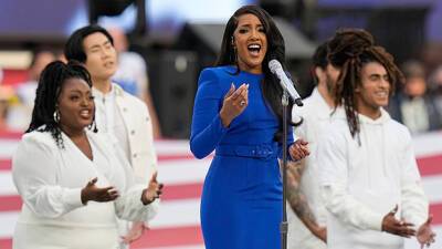 Mickey Guyton Kicks Off Super Bowl 2022 With Stunning Rendition Of National Anthem - hollywoodlife.com - Los Angeles - USA - Houston