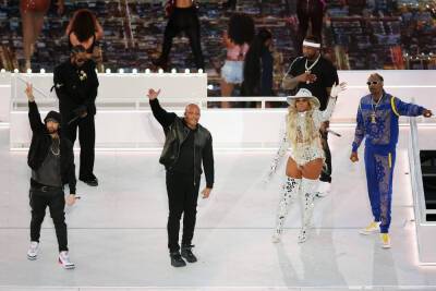 Dr. Dre Leads Hip-Hop All-Star Super Bowl Halftime Show With Surprise 50 Cent Appearance - etcanada.com - California - county Lamar