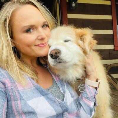 Miranda Lambert Spreads The Love On Valentine’s Day With A $20,000 Donation To Animal Shelters - etcanada.com