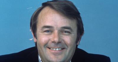 Jack Smethurst dead: Love Thy Neighbour actor dies aged 89, surrounded by family at home - www.ok.co.uk - Britain - Manchester - county Cotton