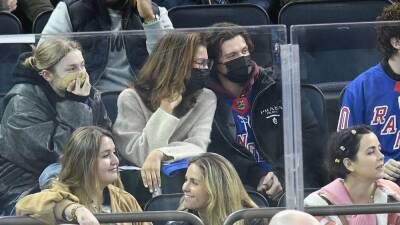 Zendaya and Tom Holland Wear Jerseys With Each Other's Names for Hockey Date Night - www.etonline.com - New York - Jersey - Detroit