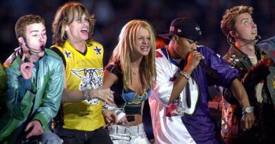 Britney Spears Reminisces on 2001 Super Bowl Halftime Performance With Ex Justin Timberlake in Throwback Clip - www.usmagazine.com