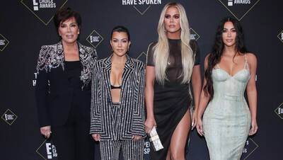 Kim Kardashian’s Sisters Unfollow Kanye On IG After His Outbursts Against Pete Davidson - hollywoodlife.com