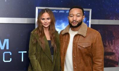 Chrissy Teigen is going through IVF, asks followers to stop asking if she’s pregnant - us.hola.com