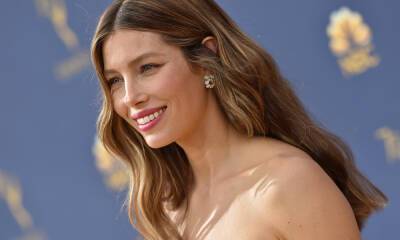 Jessica Biel shocks with bold hair transformation – and fans are divided - hellomagazine.com - New York - Montana