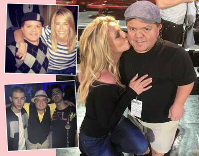Impersonator Donny Davis Dead At 43 -- Performed With Britney Spears, Chelsea Handler, & Many More - perezhilton.com - Las Vegas - city Sin
