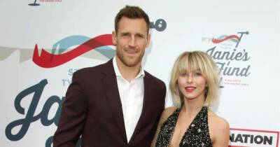 Julianne Hough and Brooks Laich agree terms of their divorce - www.msn.com - Los Angeles - county Brooks - state Idaho