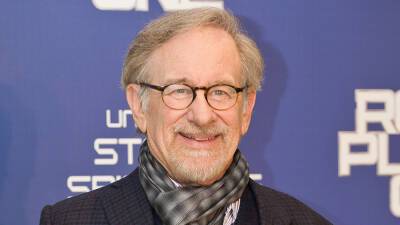 Steven Spielberg Developing New Movie Based On Classic Steve McQueen Character Frank Bullitt - deadline.com - Arizona - Chad - San Francisco