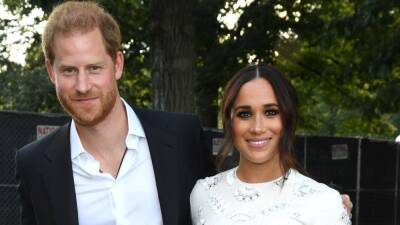 NAACP Awards: Prince Harry and Meghan Markle Honored With President's Award - www.etonline.com - Ukraine