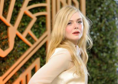 Elle Fanning Dishes On First Kiss, Javier Bardem Details Family Legacy In ‘I Am An Actor’ SAG Awards Opening - etcanada.com - Spain