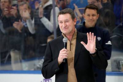 Wayne Gretzky: Russia Should Be Banned From World Juniors Hockey Tournament In Edmonton - etcanada.com - Ukraine - Russia