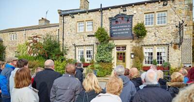 ITV Emmerdale fans work out new owner of The Woolpack ahead of big reveal - www.manchestereveningnews.co.uk