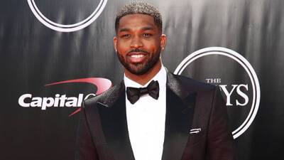 Tristan Thompson Posts Ripped Shirtless Selfie After Khloe Reveals Her Body Transformation - hollywoodlife.com - county Kings - Sacramento, county Kings