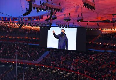 Beijing Olympics Opening Ceremony Viewership Falls Hard From 2018 Kick-Off In Early Numbers - deadline.com - China - South Korea - county Guthrie - Japan - Tokyo - city Beijing - county Early
