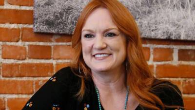 Ree Drummond Rescues Husband Ladd After He Gets Stuck In Icy Pond - hollywoodlife.com - Oklahoma