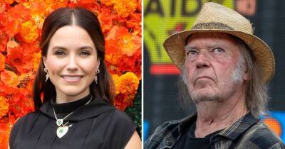 Sophia Bush, Neil Young & More Stars Who Pulled Music and Podcasts From Spotify Amid Joe Rogan Controversy - www.usmagazine.com