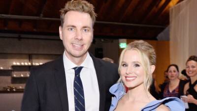 Kristen Bell Says Her and Dax Shepard's Daughters Sleep in the Same Room as Them - www.etonline.com - France