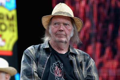 Neil Young Urges Spotify Workers To Quit Their Jobs Before It ‘Eats Up Your Soul’ - etcanada.com - USA - county Young - Indiana - county Wells - county Major