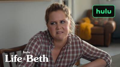 ‘Life & Beth’ Trailer: Amy Schumer’s Comeback Begins Alongside Michael Cera In A New Hulu Series - theplaylist.net
