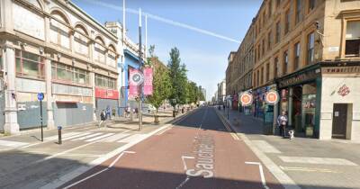 Gang of thugs launch brutal attack on man in Glasgow leaving victim with 'serious head injury' - www.dailyrecord.co.uk - Scotland - city Glasgow