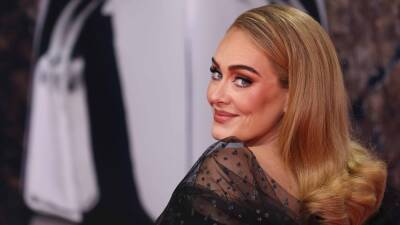 2022 BRIT Awards: Adele, Courteney Cox and More Hit the Red Carpet - www.etonline.com - London