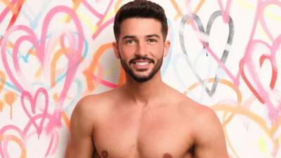 Love Island’s Dean Overson looks unrecognisable after bagging exciting new job - heatworld.com - county Love