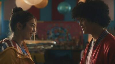 'The Sky Is Everywhere' Stars Grace Kaufman and Jacques Colimon on Adapting the Beloved YA Novel (Exclusive) - www.etonline.com