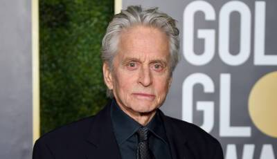 Michael Douglas to Play Benjamin Franklin in Apple TV+ Limited Series - www.justjared.com - Britain - France - USA - county Franklin