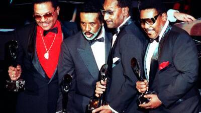 Duke Fakir details the Four Tops musical bond in new book - abcnews.go.com - USA - city Motown - Detroit - Tennessee - county Benson - county Lawrence