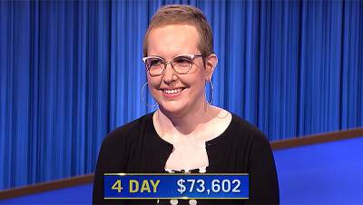 Christine Whelchel: 5 Things To Know About Jeopardy Champ In Cancer Recovery - hollywoodlife.com - city Memphis - Nashville - city Columbia - Tennessee