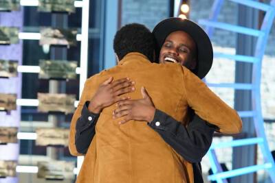 Gospel Singer Dontrell Briggs Pays Tribute To His Late Godmother In Emotional ‘Idol’ Audition - etcanada.com - USA