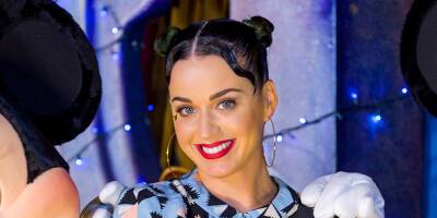 Everyone Has Been Singing Katy Perry's 'Firework' Wrong, She Reveals - www.justjared.com - USA