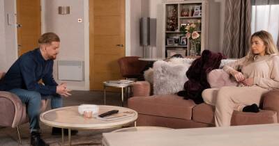 ITV Coronation Street fans left with same question over Weatherfield's properties as Laura moves in with Gary and Maria - www.manchestereveningnews.co.uk