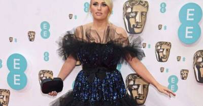 BAFTAs 2022: Rebel Wilson Jokes About Her Weight Loss And Gaga's Accent In Opening Monologue - www.msn.com - county Hall