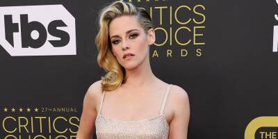 Kristen Stewart Dishes On Attending The Oscars: 'It's Such a Trip' - www.justjared.com - Los Angeles - county Spencer