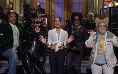 Zoë Kravitz meets Catwoman ‘stars’ in viral ‘SNL’ sketch - www.nme.com - city Sandy